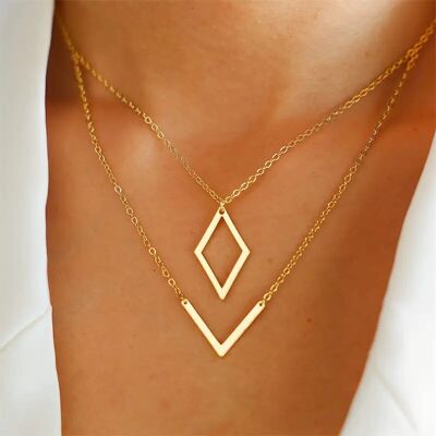 Elegante collana con ciondolo geometrico a forma di V