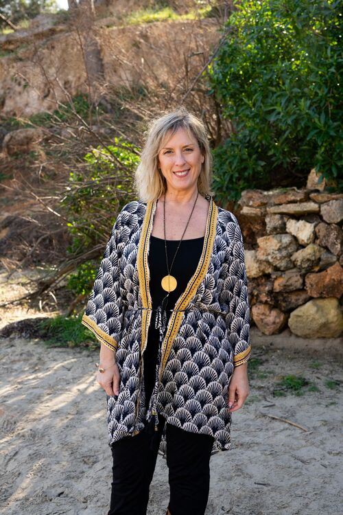BLACK SHELL MEDIUM KAFTAN
