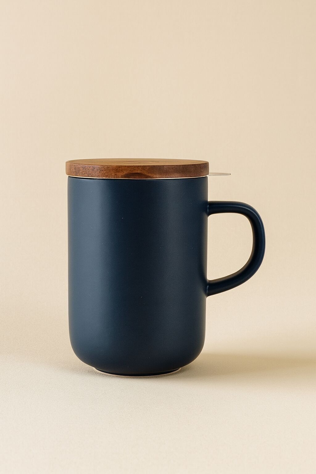 Blaue Steingut-Teekanne mit Akazienholzdeckel, 475 ml, JULIET