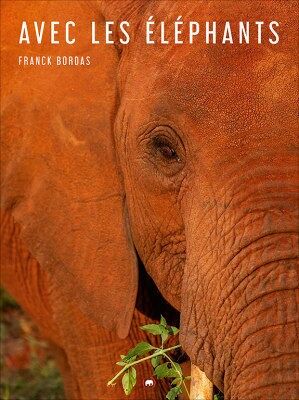 Con gli elefanti/Album fotografico/Documentario/Tutti i pubblici