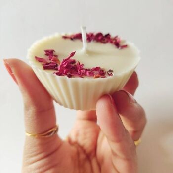Cup Cake Candle 3