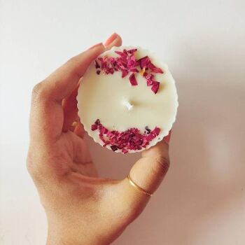 Cup Cake Candle 1