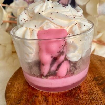 Marshmallow gourmet candle