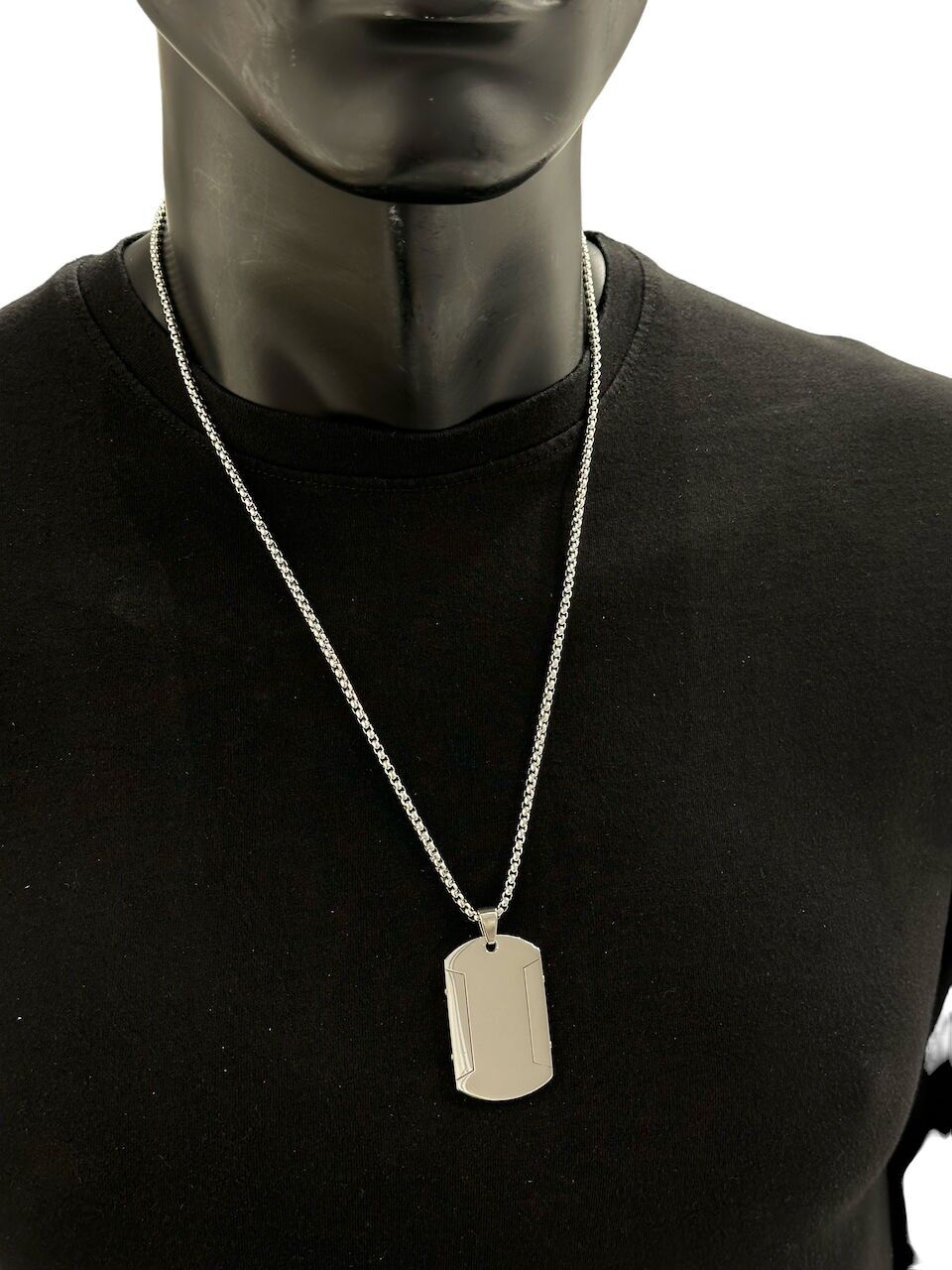 Collar de acero inoxidable 224OP07