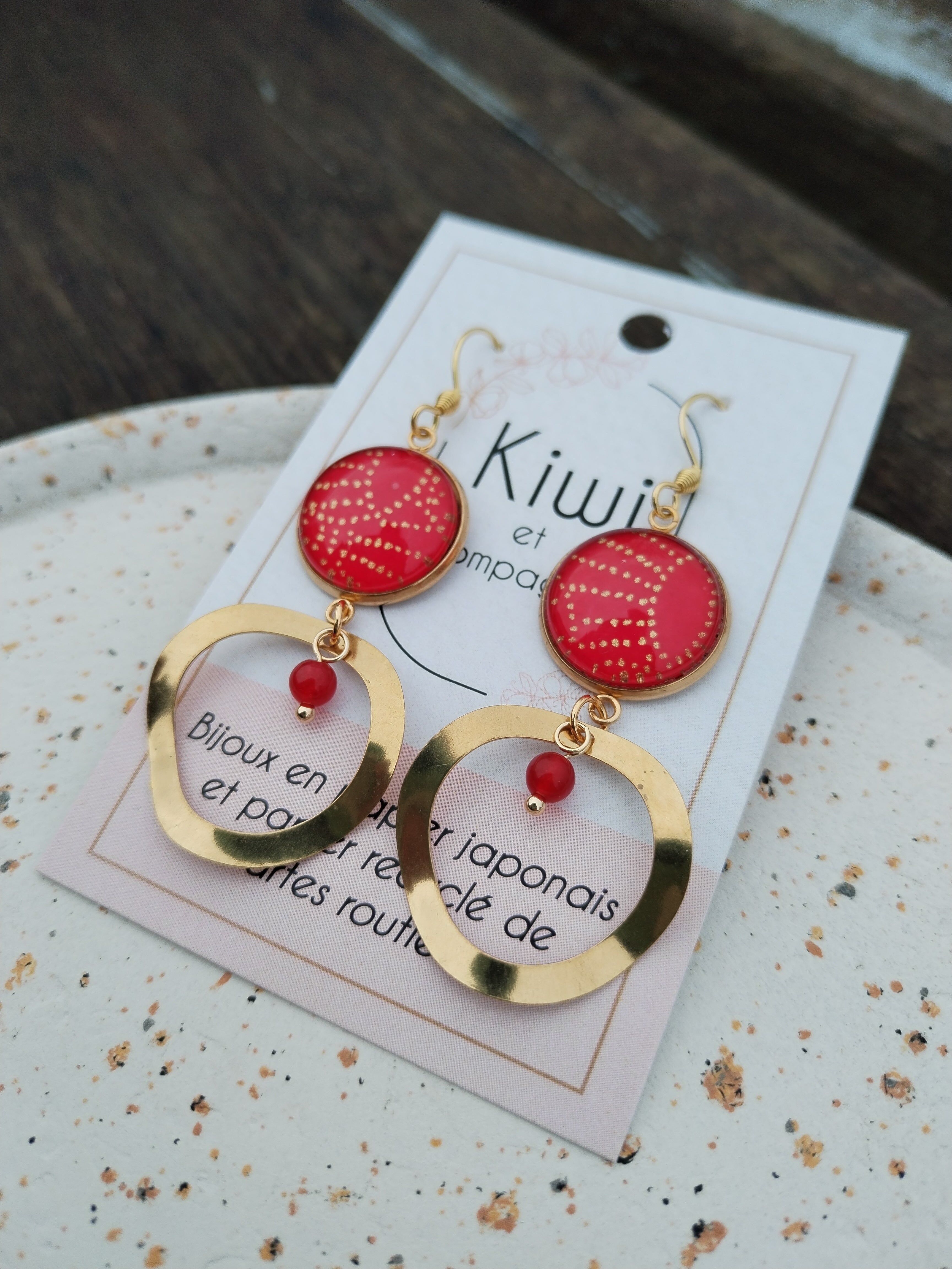 Orecchini cabochon rotondi da 16 mm - Acciaio placcato oro - Anello in ottone rosso