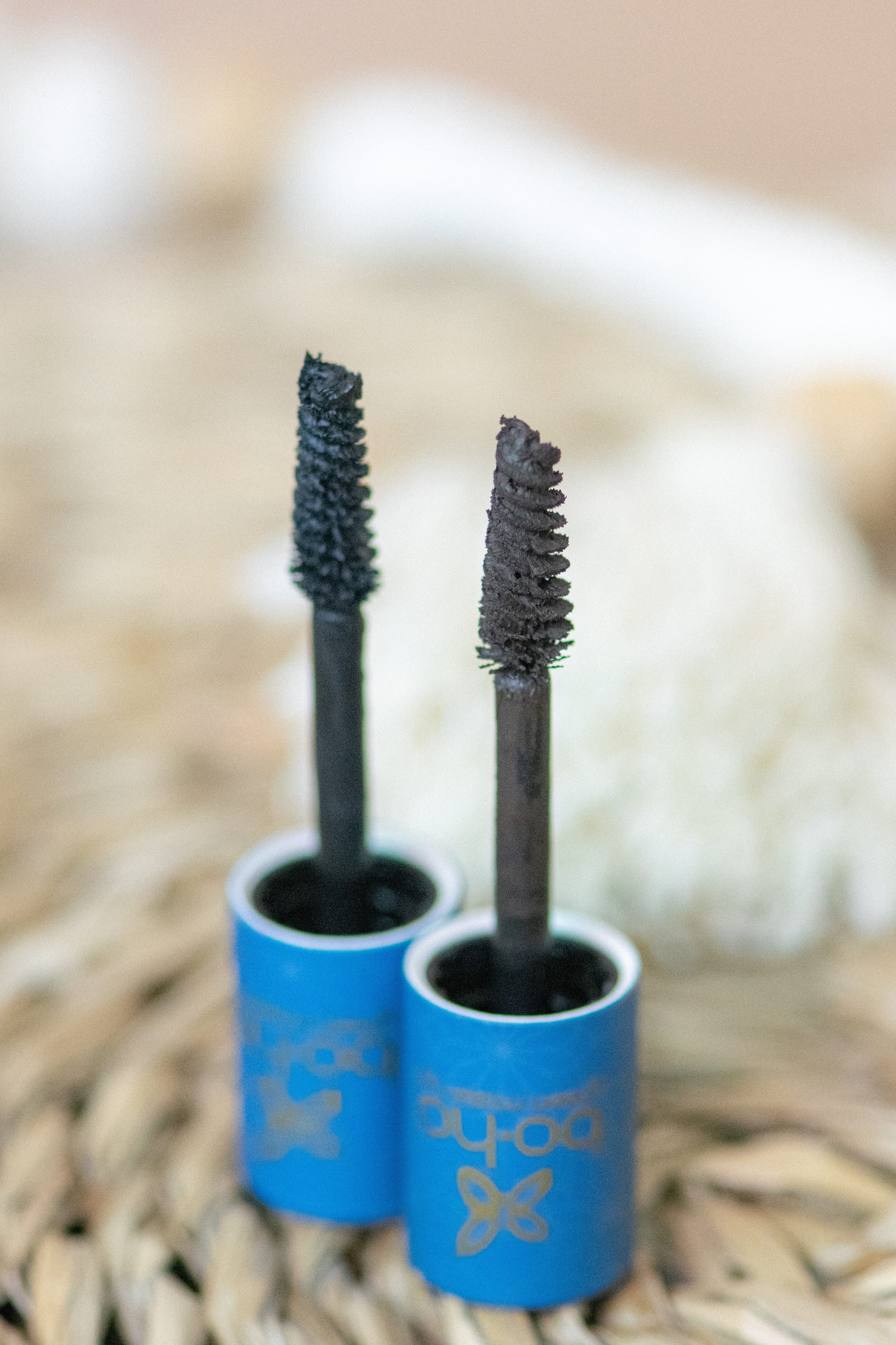 Máscara de pestañas de maquillaje orgánico Definition 01 Black