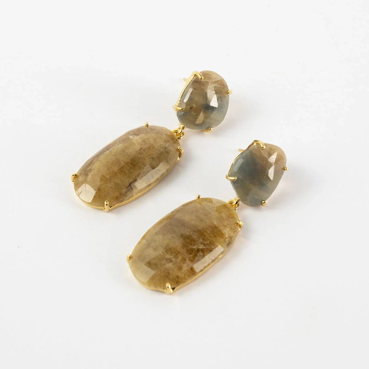 Orecchini Kaptol Ed. Verde oliva e senape limitati