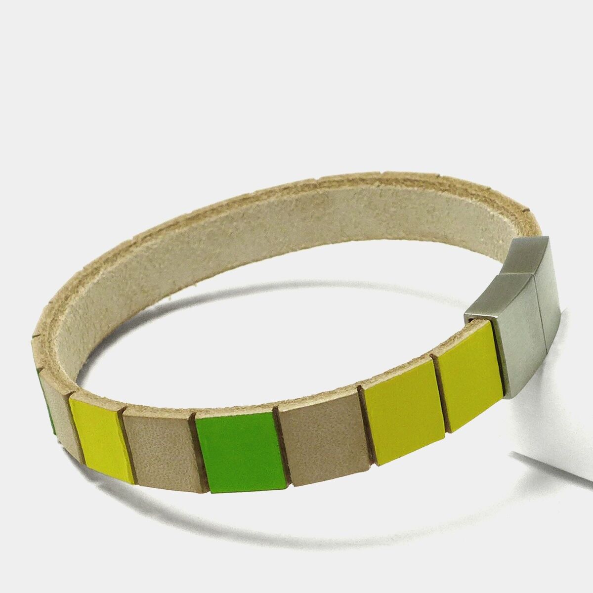 Leather Star Raw MG92 – Bracciale da uomo in pelle verde, grigio e giallo