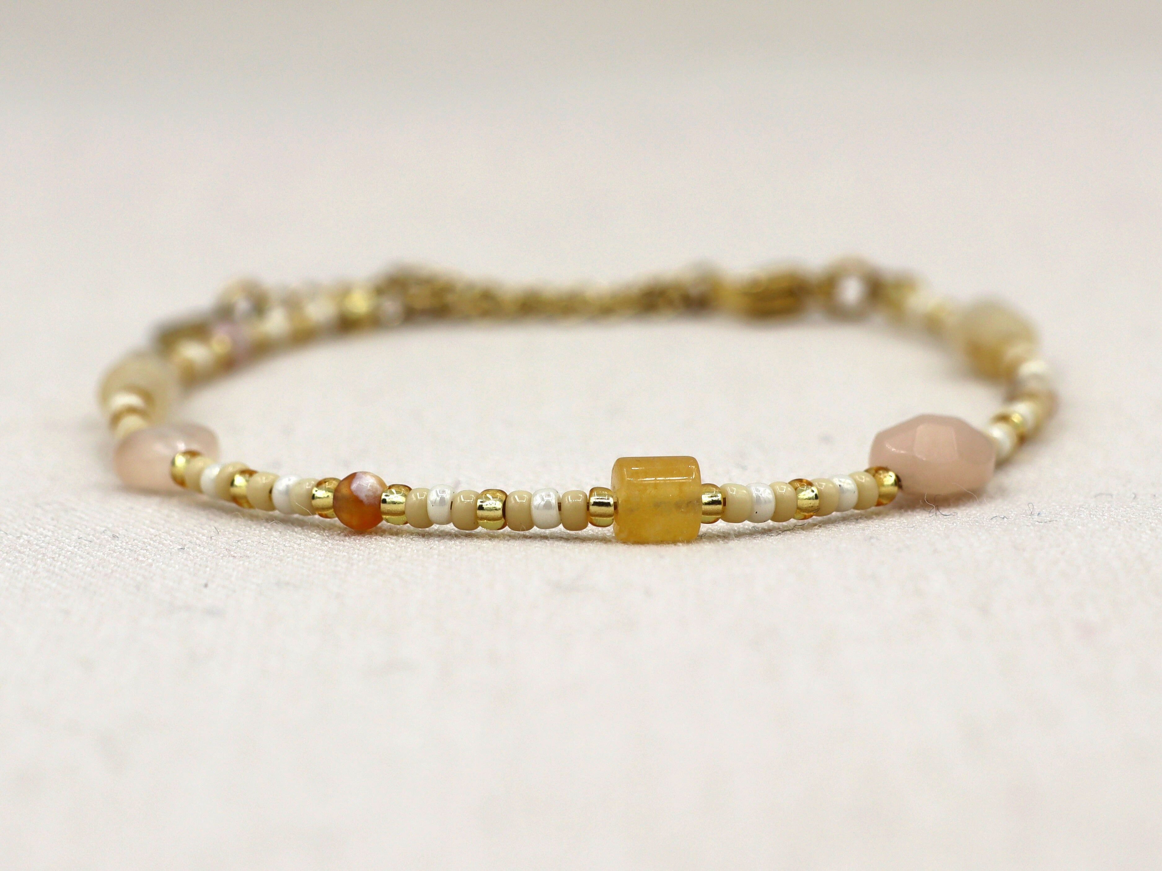 Bracciale Kirana in avventurina gialla, acciaio inossidabile argento o oro