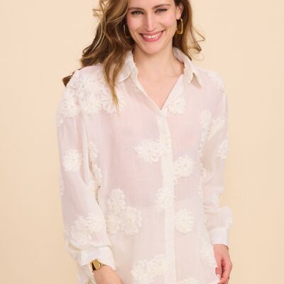 Camicia con fiori cuciti