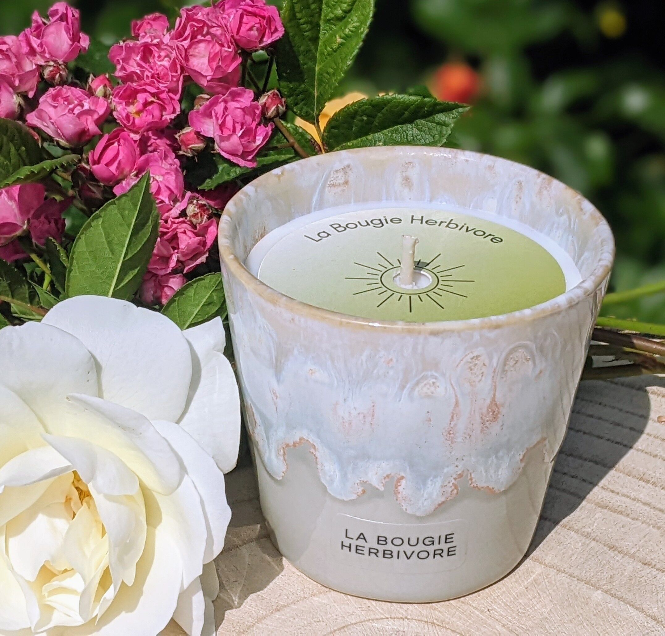 Candela profumata al sapone di Marsiglia - Vaso in gres grigio - Fatta a mano - 8 cm (D) | LA CANDELA ERBIVORA