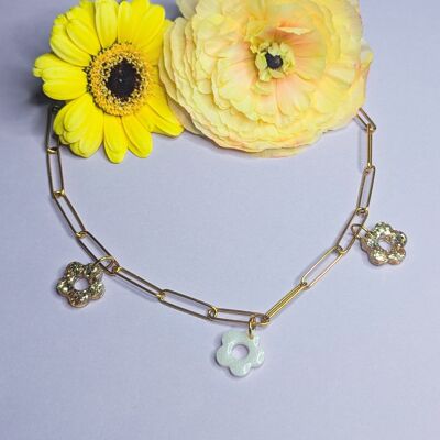 Collar de flores