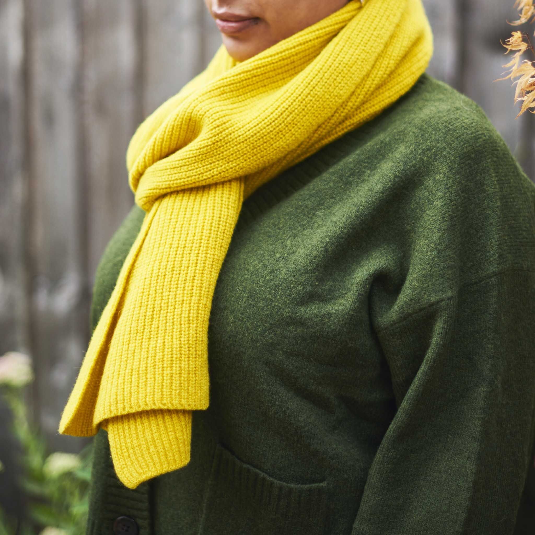 Bufanda de canalé - lana de cordero - amarillo eléctrico