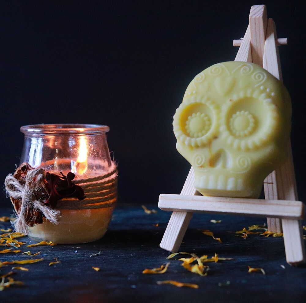 Sapone teschio con calendula e tepezcohuite