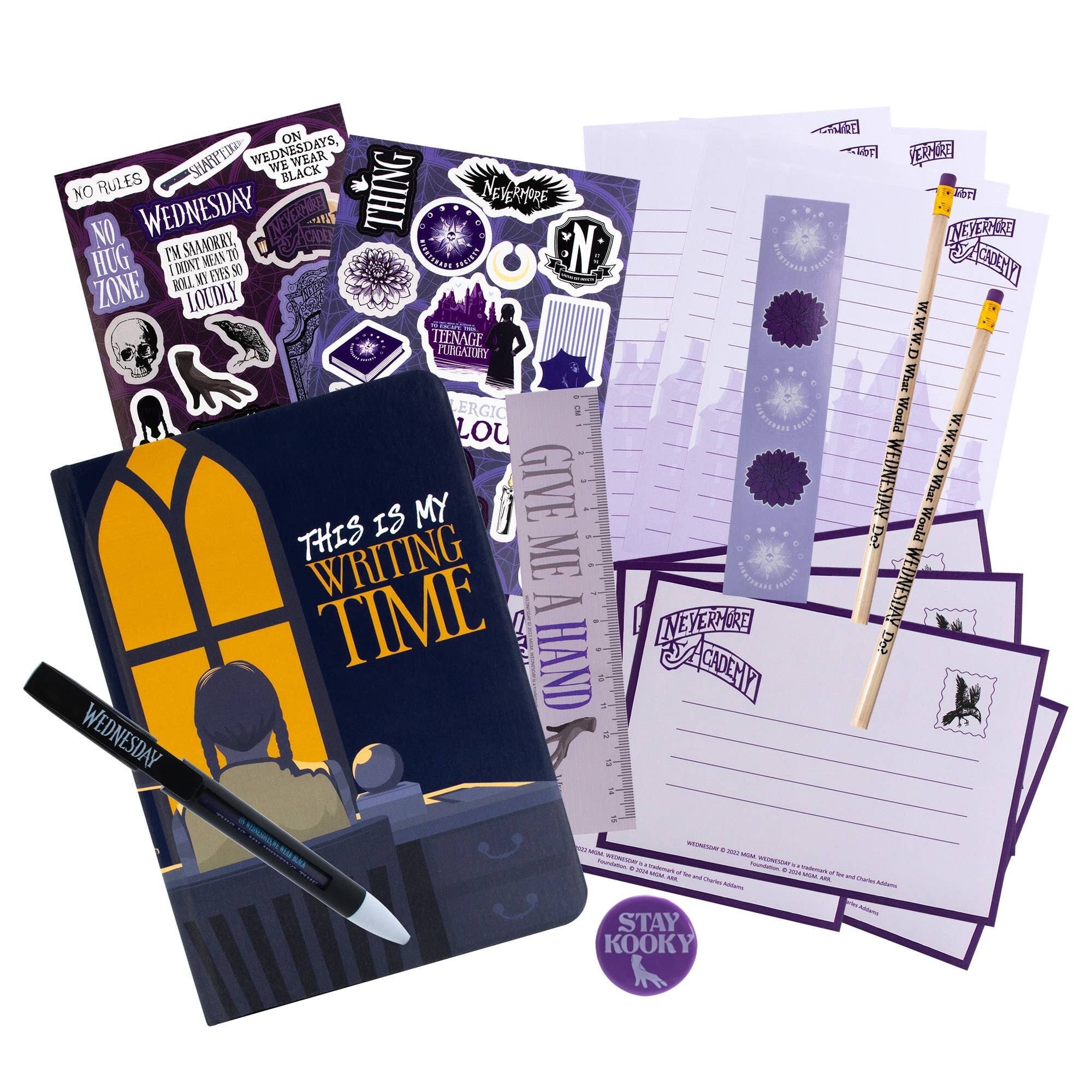 WEDNESDAY - Geschenkebox "Nightshade Book"