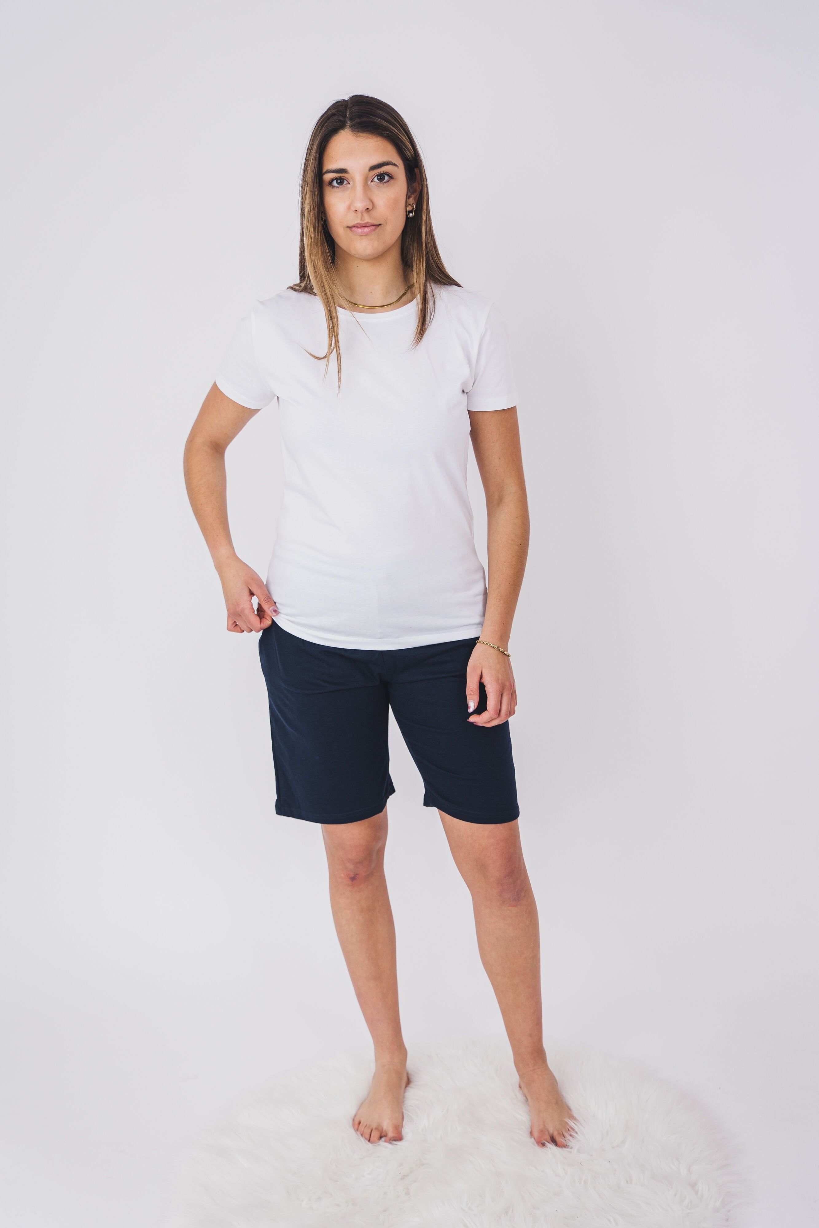 MAGLIETTA A MANICHE CORTE PIÙ