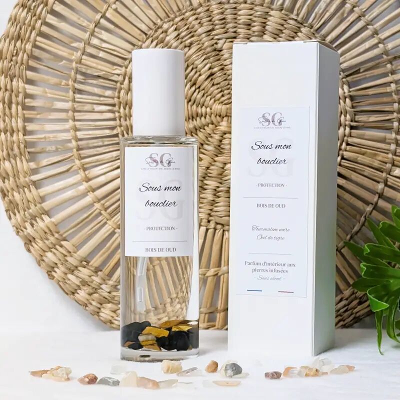 Lithotherapy Spray Under My Shield – Oud wood and infused natural stone home fragrance