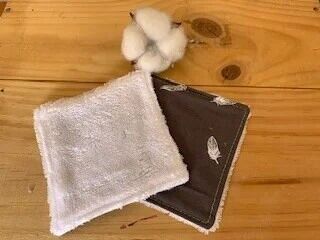 Confezione da 4 salviette grigie in piuma