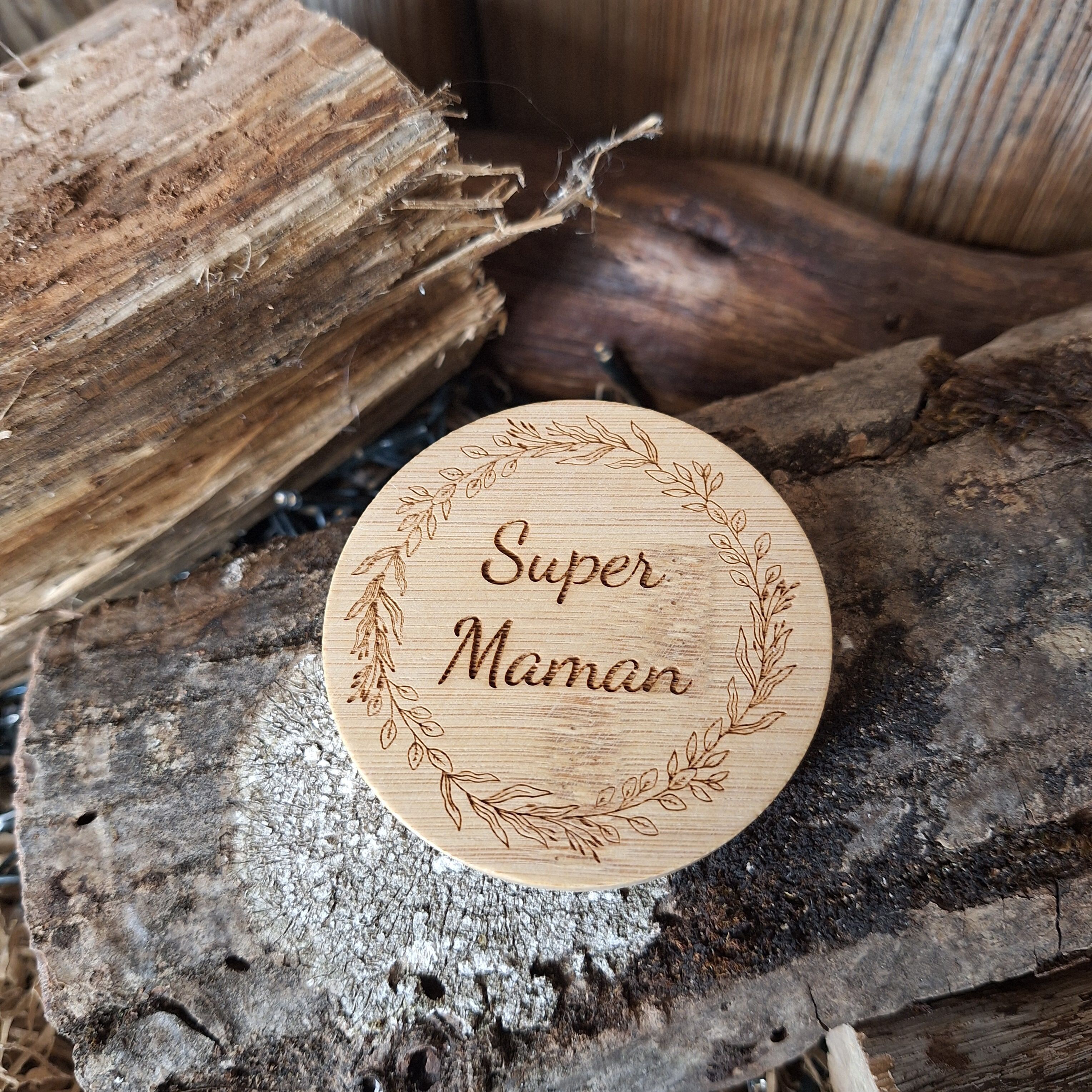 Bamboo pocket mirror - various texts - Mother's Day gift idea
