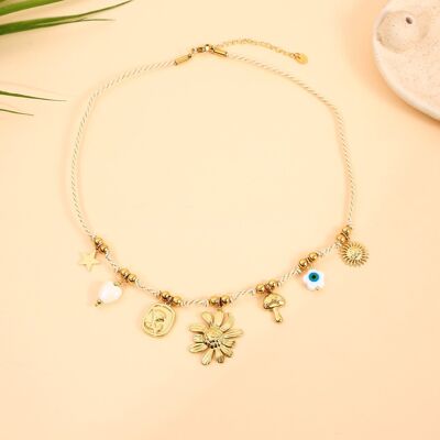 Collana intrecciata in oro con ciondoli spirituali, solari e floreali