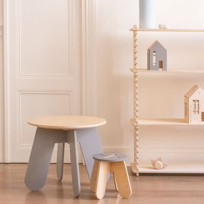 Table en bois grise pour enfants