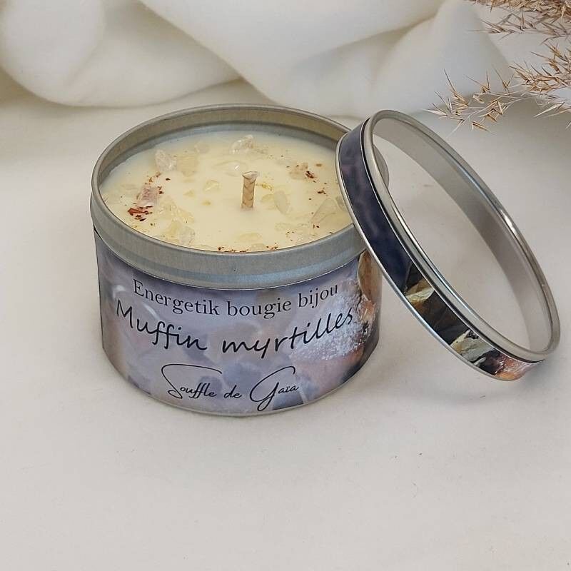 Bougie bijou senteur Muffin Myrtilles - En cadeau un pendentif en pierre de lithothérapie - Cire naturelle - parfum de Grasse