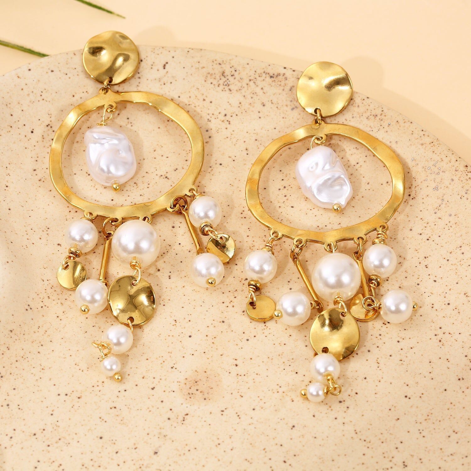 Chic Hammered Gold Drop Earrings with White Pearls