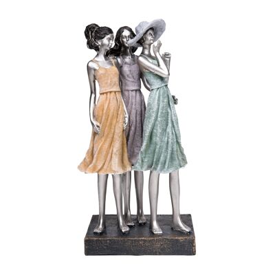 Trois filles en ville