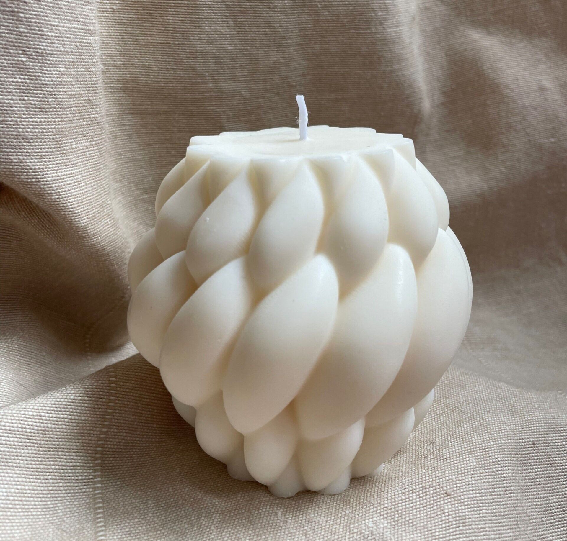 Pack de 2 bougies décoratives en cire de colza - Sphère 290g