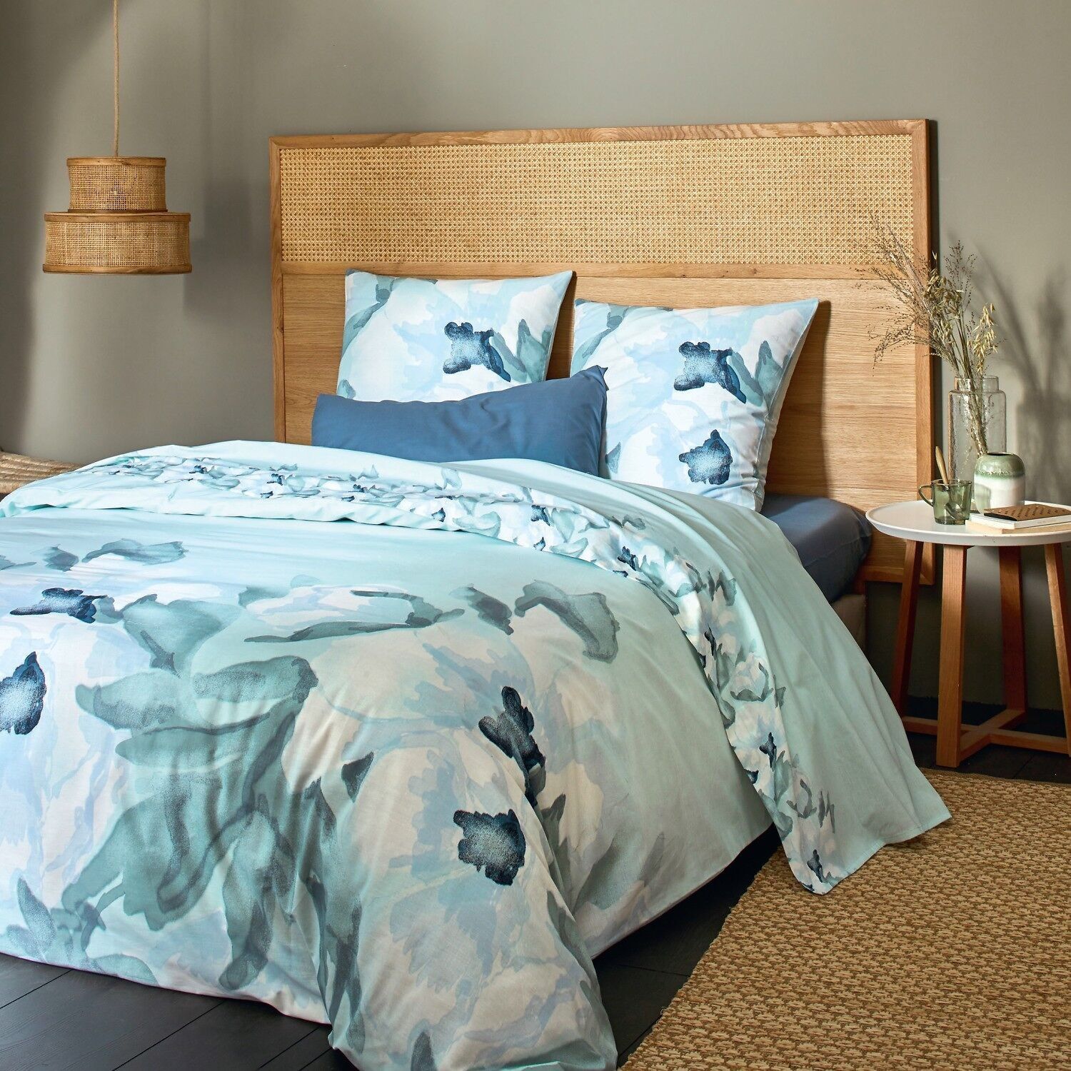 Set copripiumino 3 pezzi 240x220cm 100% cotone 57 fili Estrella