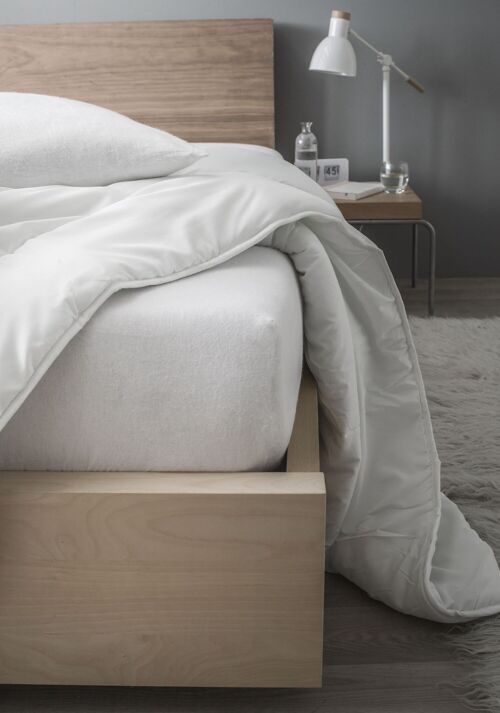 Protege Matelas 140x190cm 100% Bouclette Eponge Et Impermeable Blanc