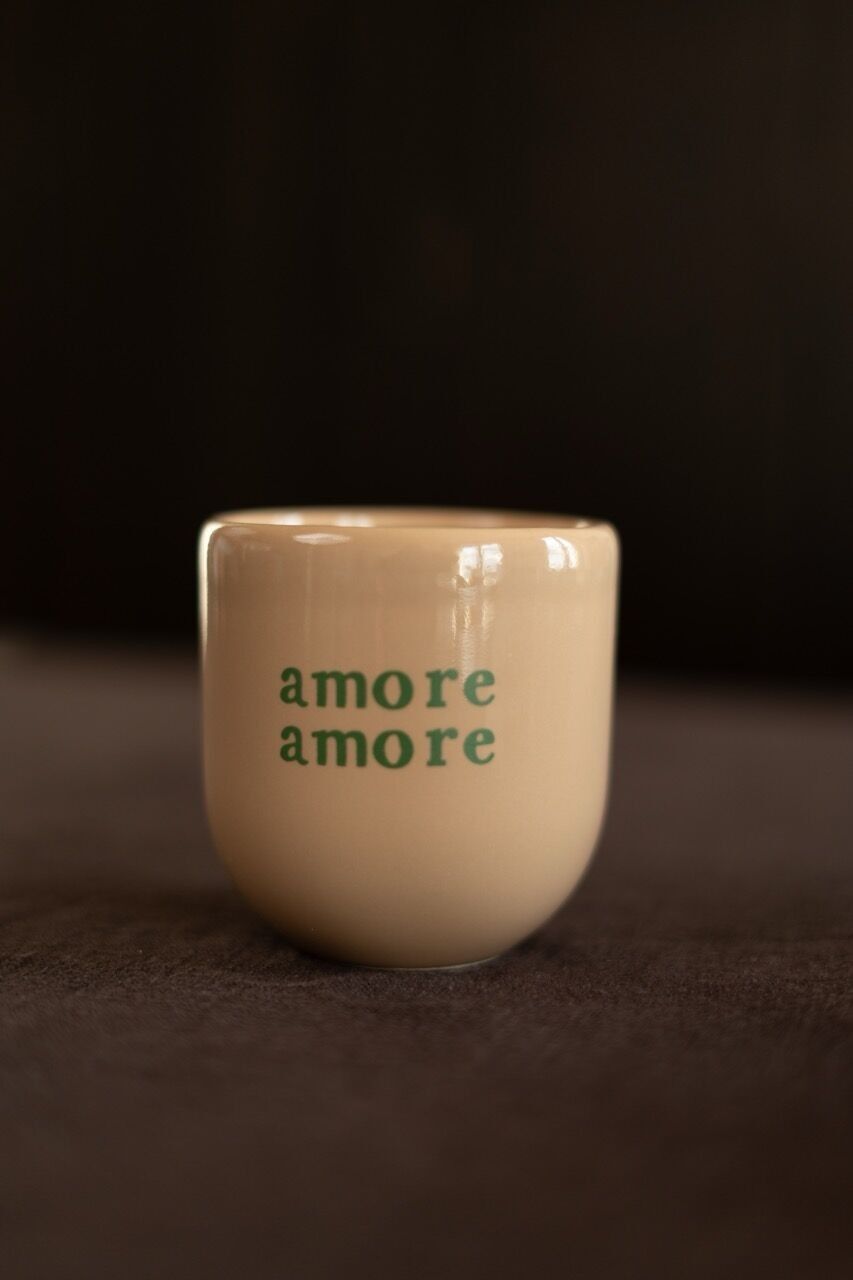 Taza Sisi hecha a mano, Amore Amore beige
