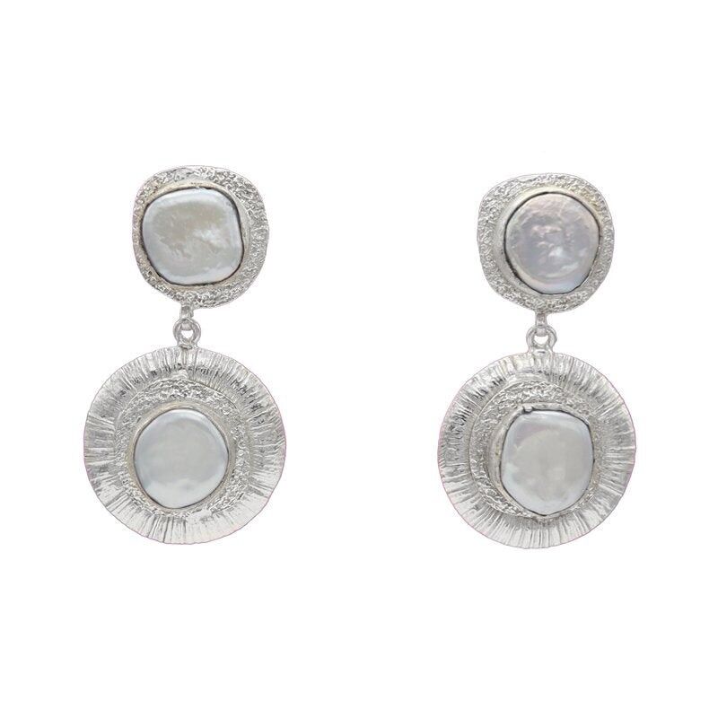 Nerea Silberne Perlenohrringe