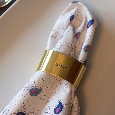 Napkin ring - Mom