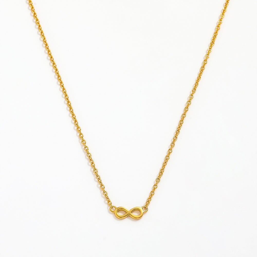 Collier Charisma Infinity