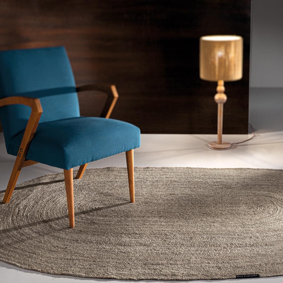 Tappeto ovale in juta intrecciata grigia NEJO 135x210