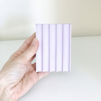 Porte-savon rectangulaire en béton violet 2