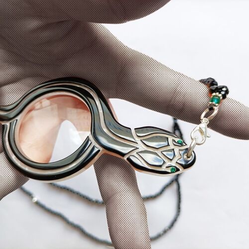 COLGANTE GAFAS SERPIENTE ESMERALDA