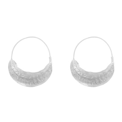 Petites boucles d'oreilles créoles en argent Ishigami