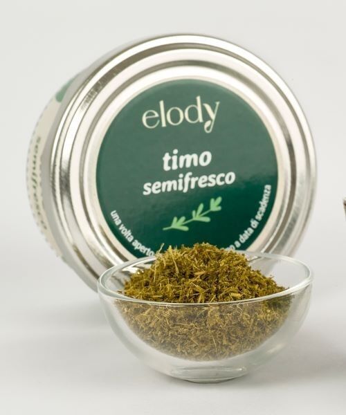 HALBGETROCKNETER THYMIAN