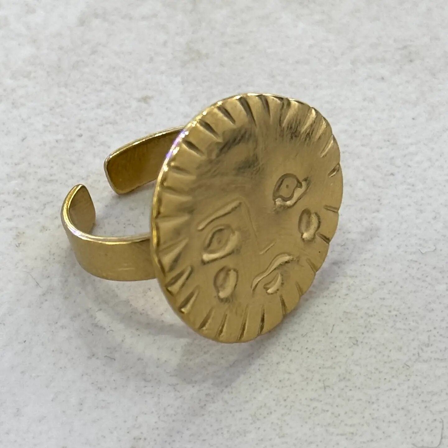 Antiker Sonnenring aus verstellbarem Edelstahl