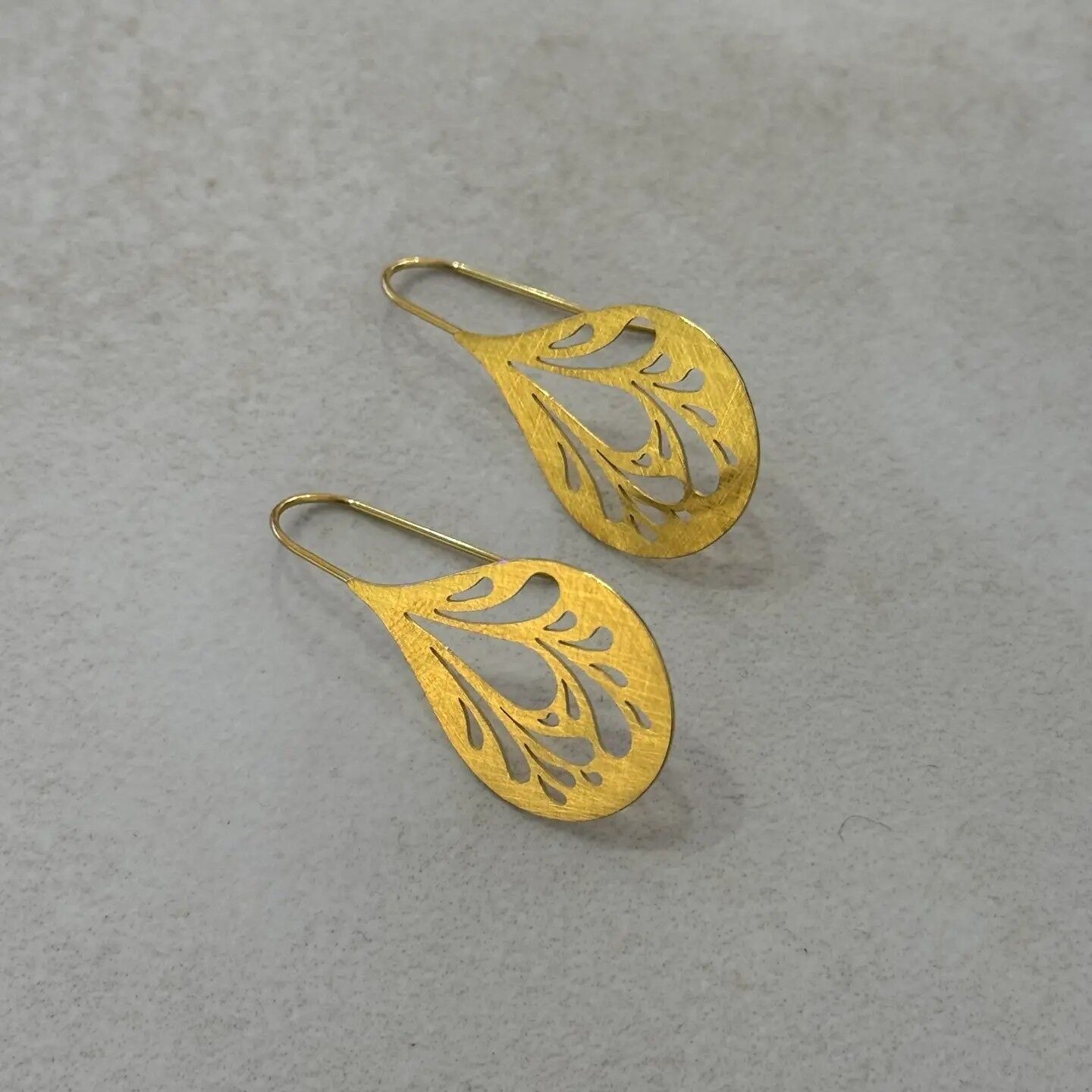 Noga Edelstahl Ohrringe