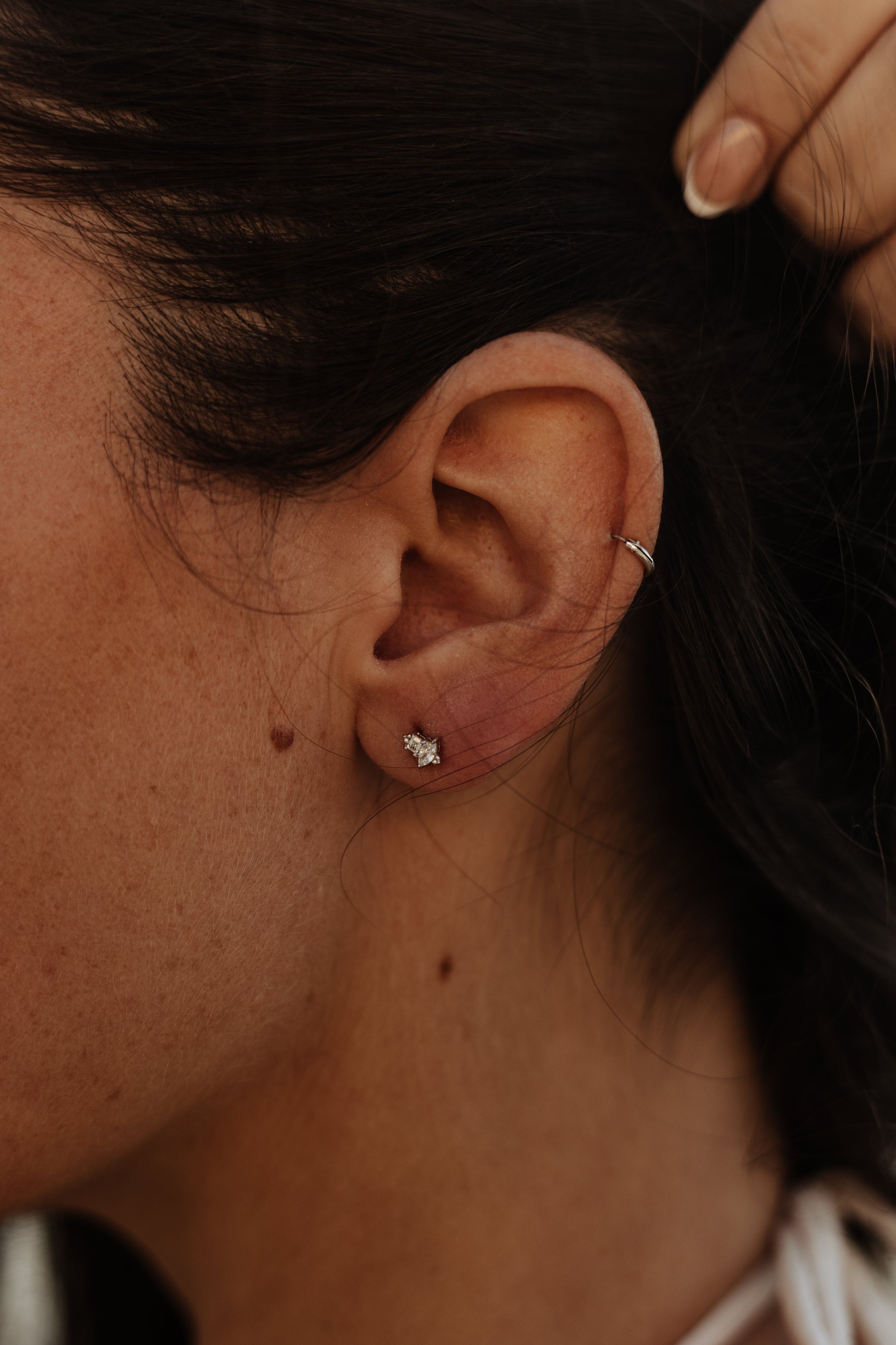 Orecchino Théa – Oro o Argento