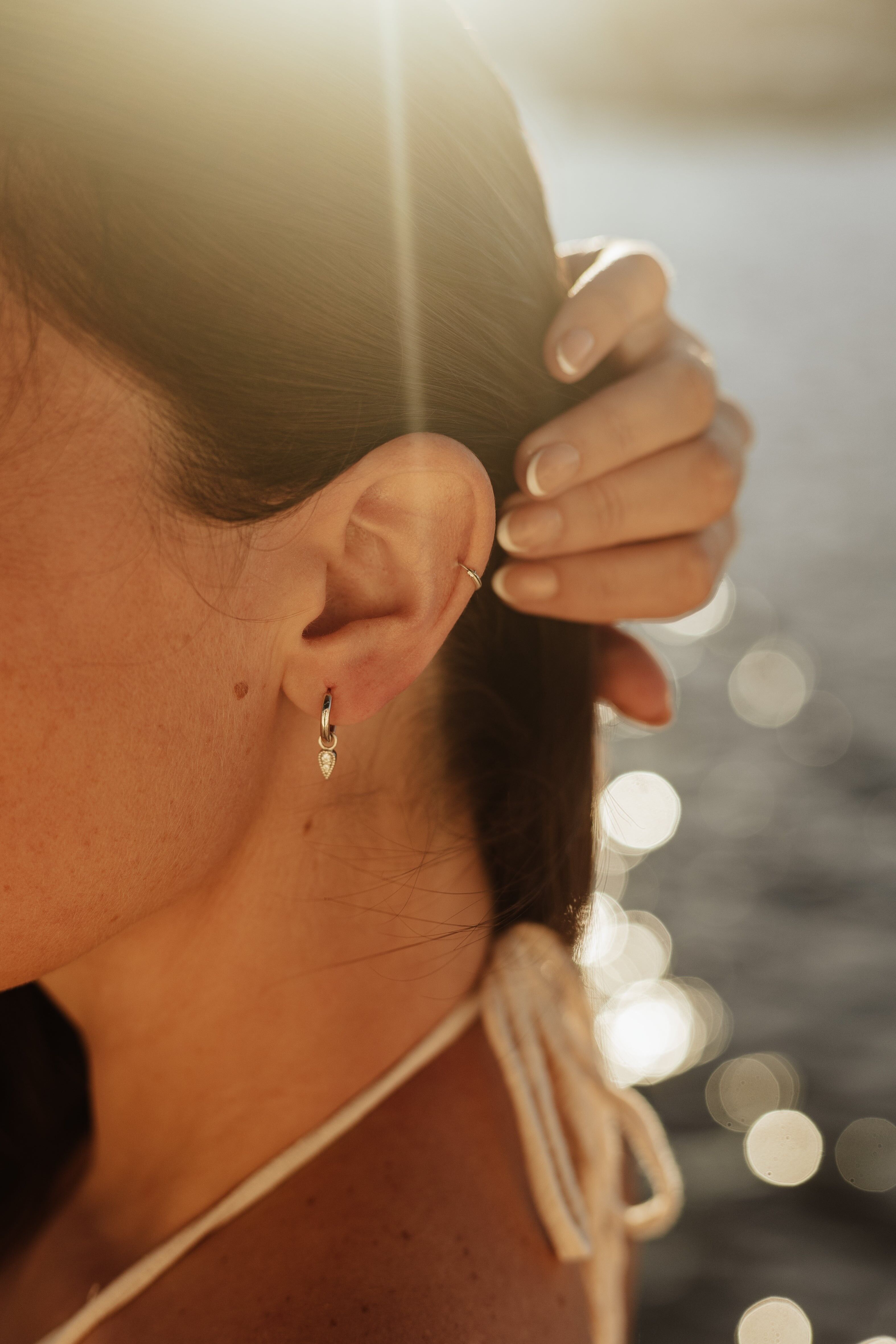 Pendiente Mini Spike – Oro y Plata