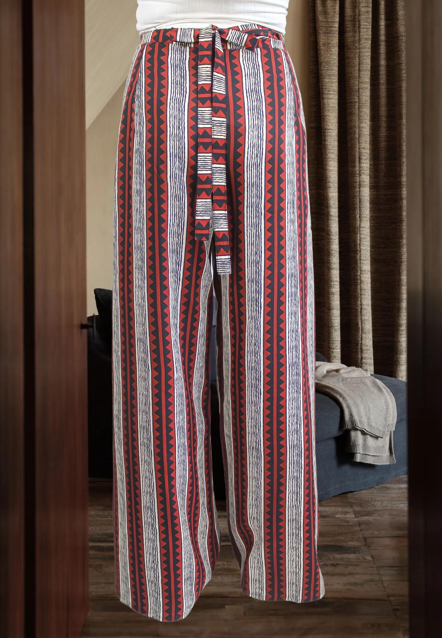 Pantaloni con punte Shanel