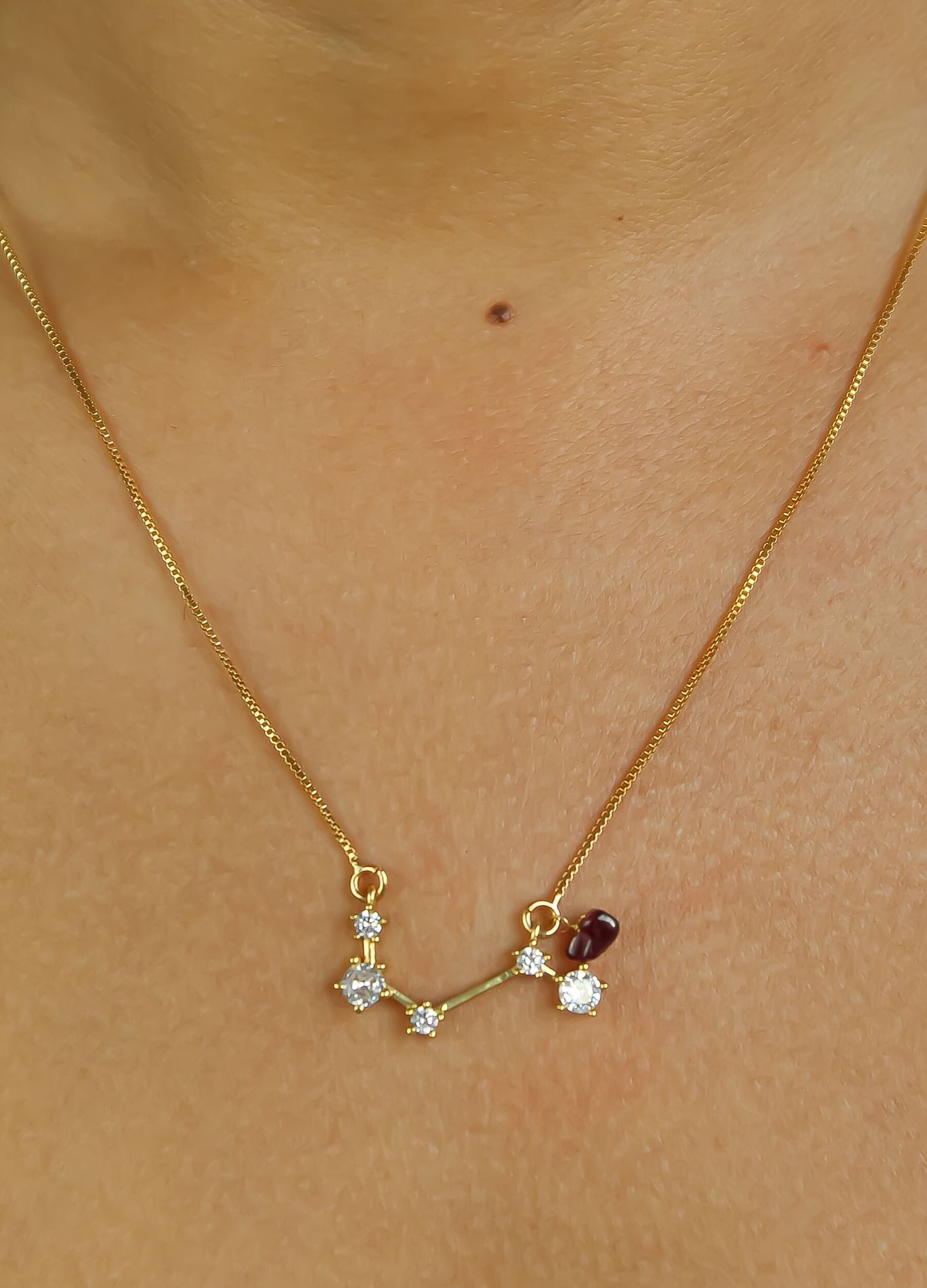 Collar de la estrella del zodiaco Aries