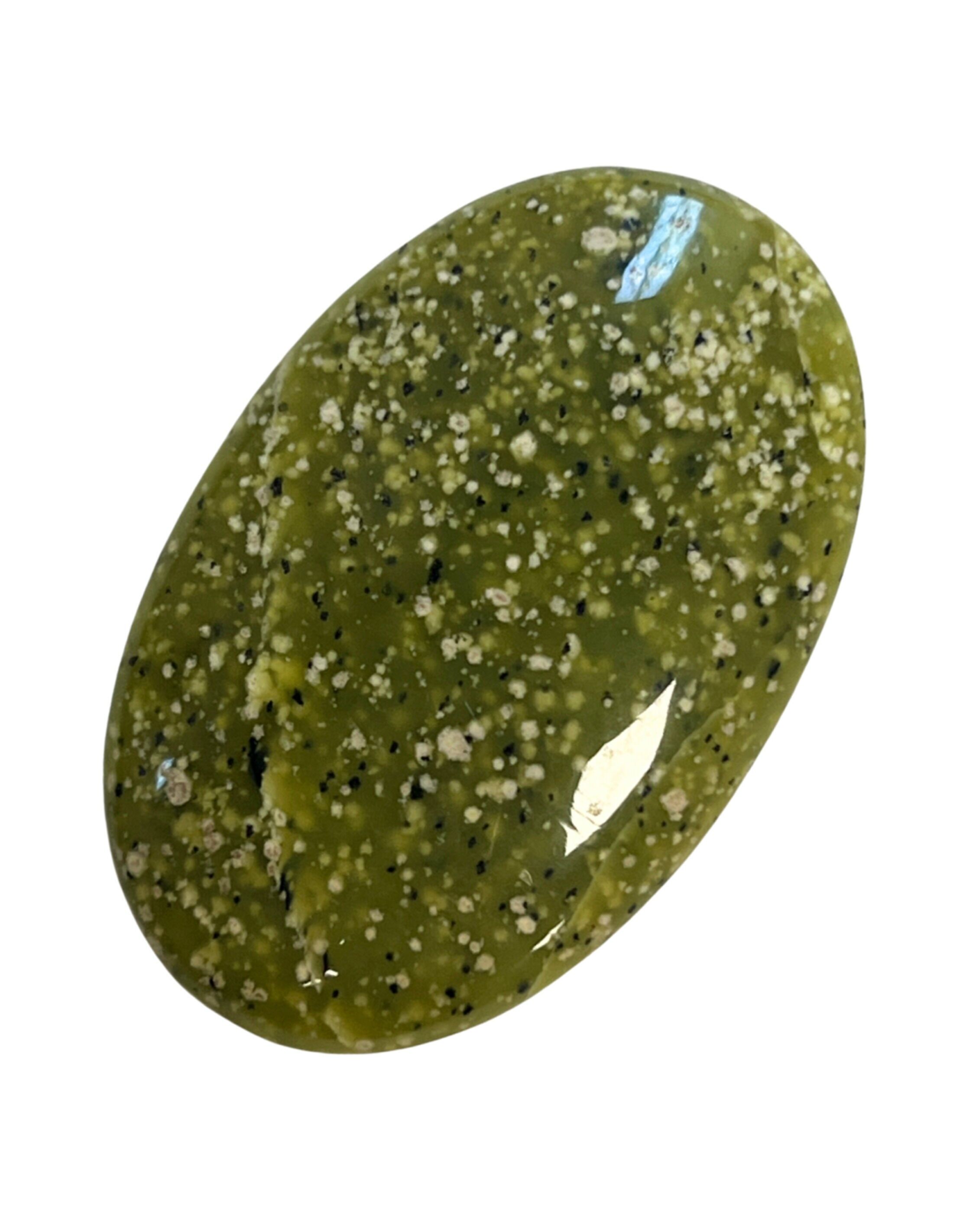 Serpentino in pietra a mano