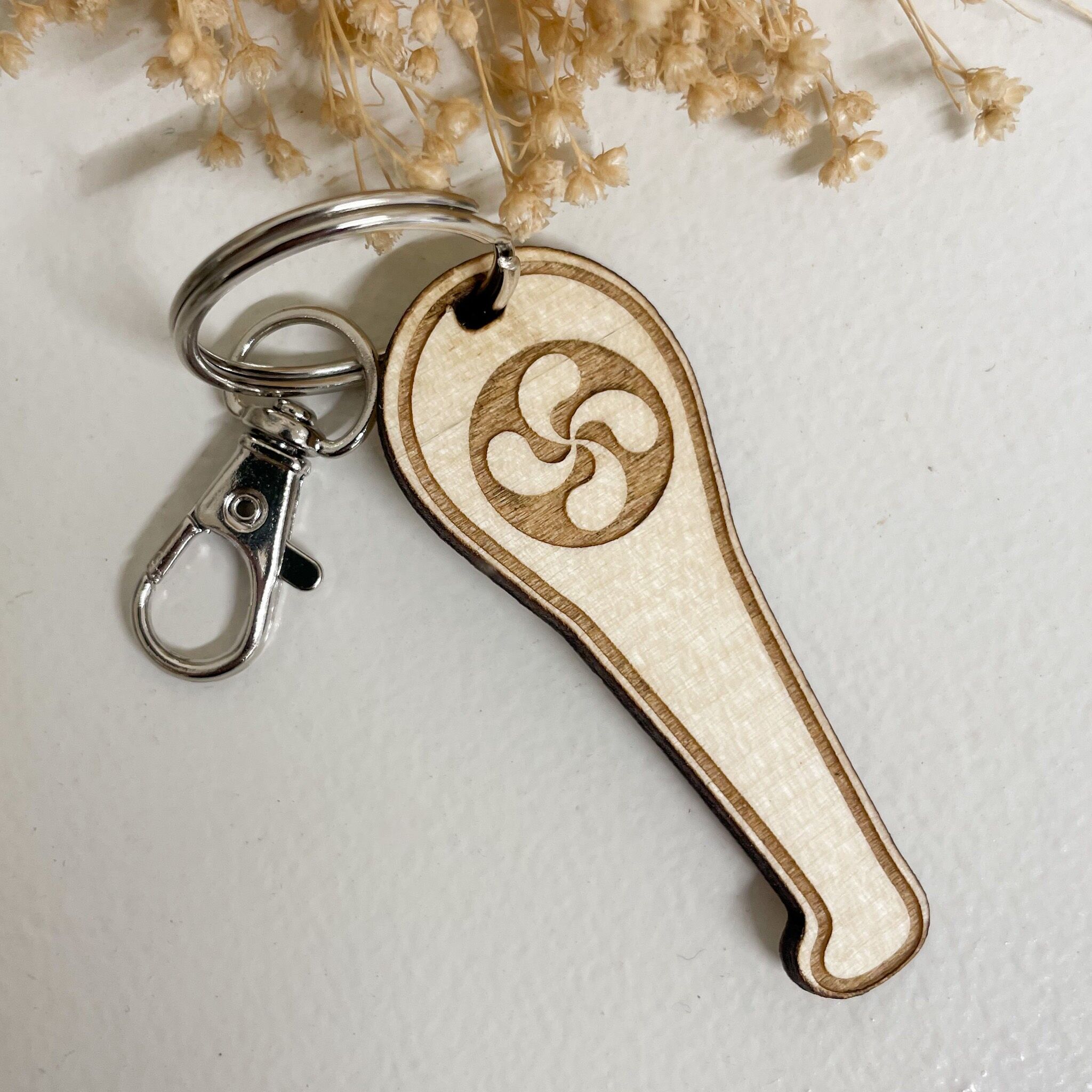 Customizable wooden Basque pelota country pala key ring