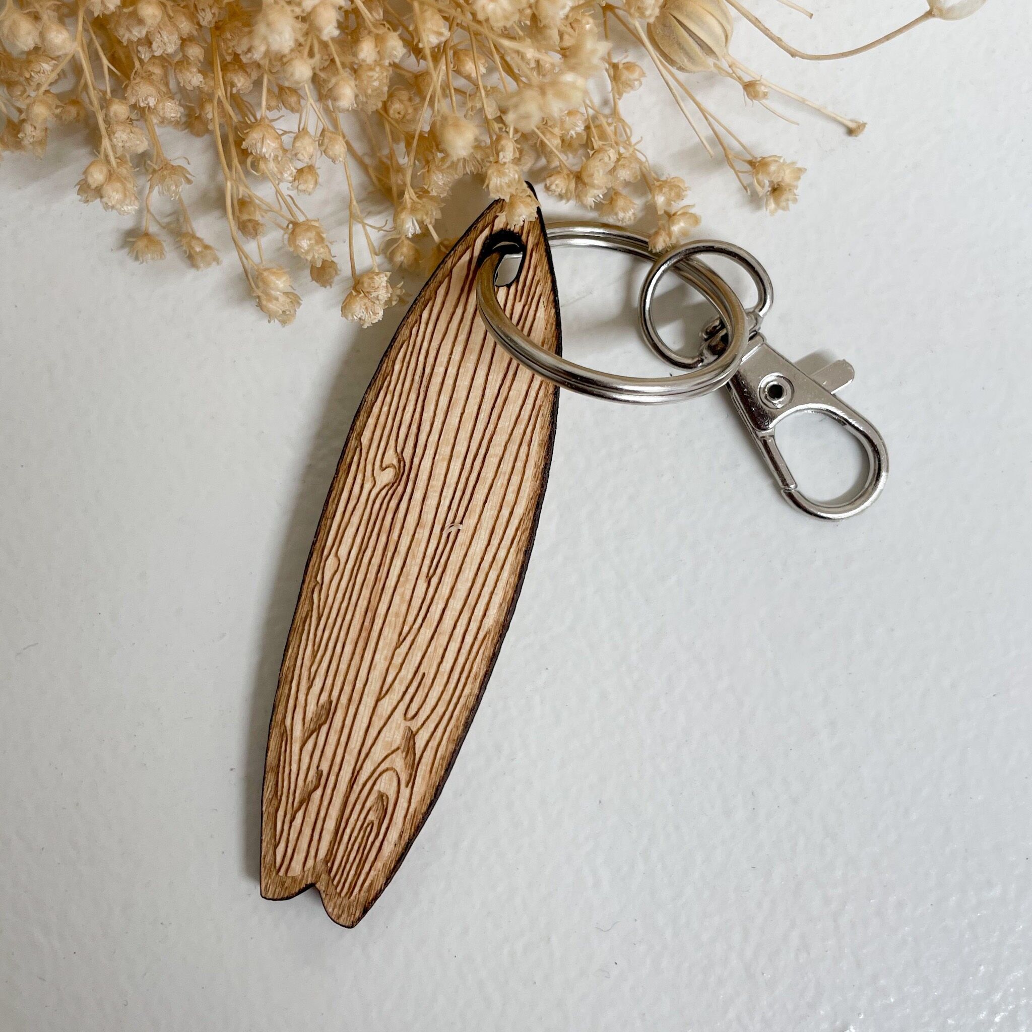 Customizable wooden ocean sea surfboard keychain