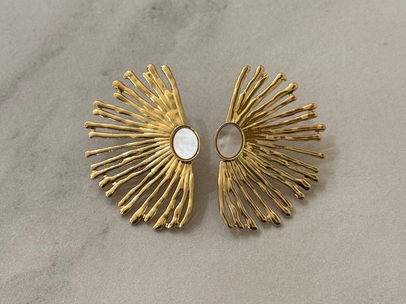 Ava Edelstahl Ohrringe